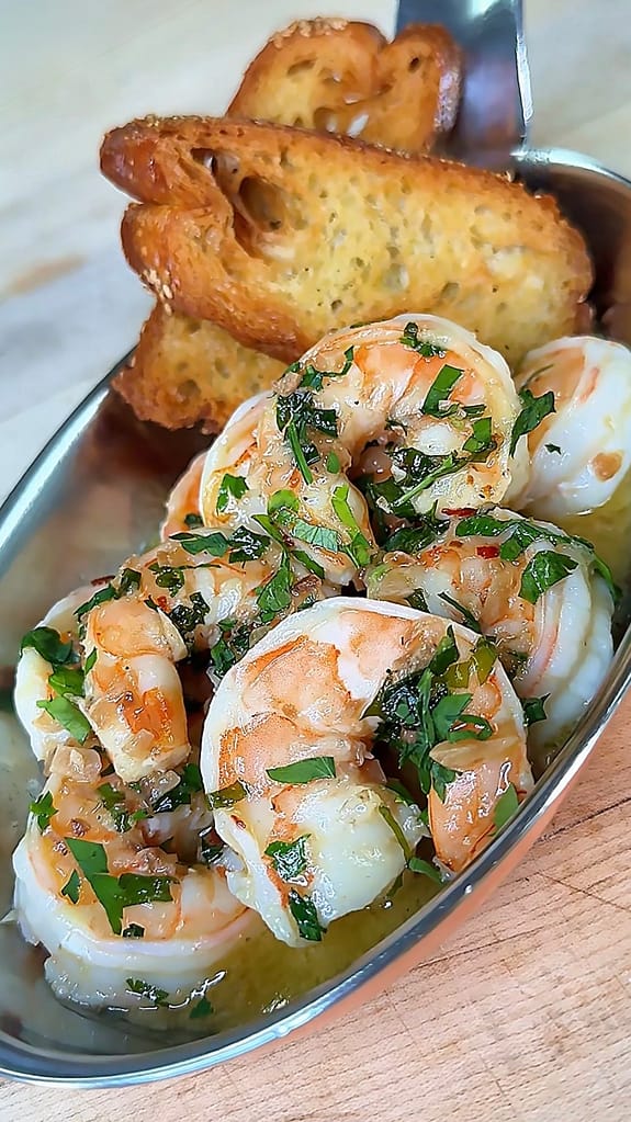 shrimp scampi with garlic butter white wine sauce and parsley